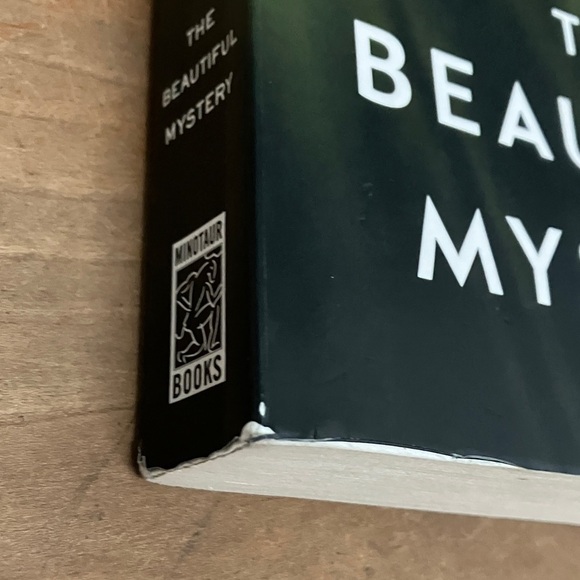 The Beautiful Mystery by Louise Penny - detective Book - Picture 4 of 14